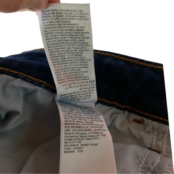 Old  Navy Women’s Pop Icon Skinny Jeans Size 14 Short Mid Rise Casual Modest - Picture 5 of 6